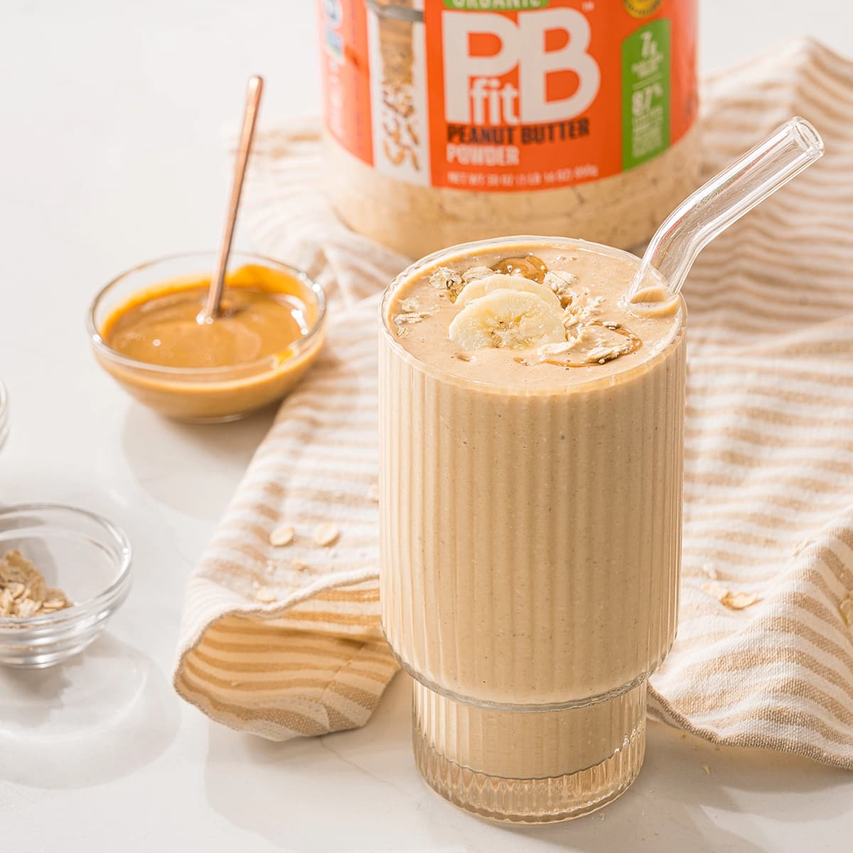 Peanut Butter Oatmeal Smoothie