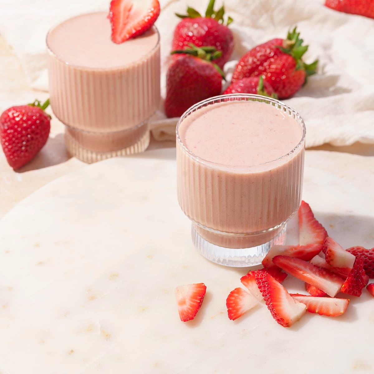 Peanut Butter Strawberry Smoothie